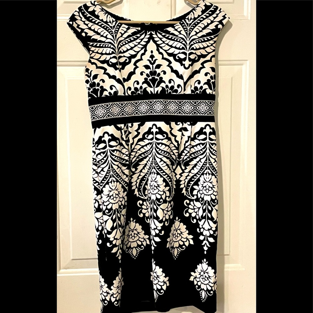Beautiful Black and White Dress🖤🖤🖤